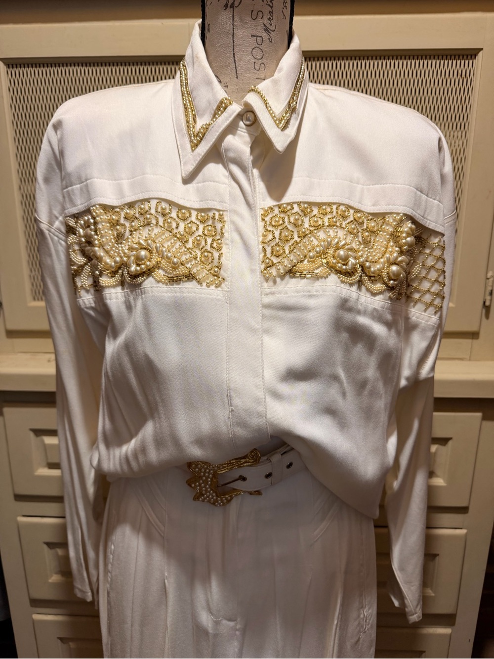 VTG 2Pc Pearl & Gold Embellished Pant Set from Cache’s Gold Label Era - Picture 2 of 8